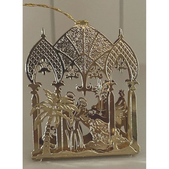 Gold Christmas Ornament Fantasy Decor Vintage Manger Scene North Star Angels - Picture 1 of 8